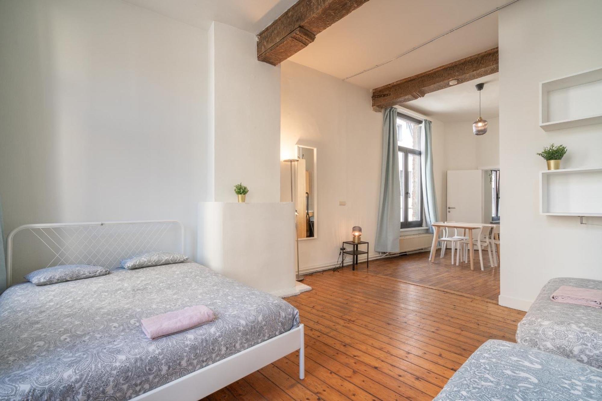 Authentic Apartments In The Center Of Anvers Dış mekan fotoğraf
